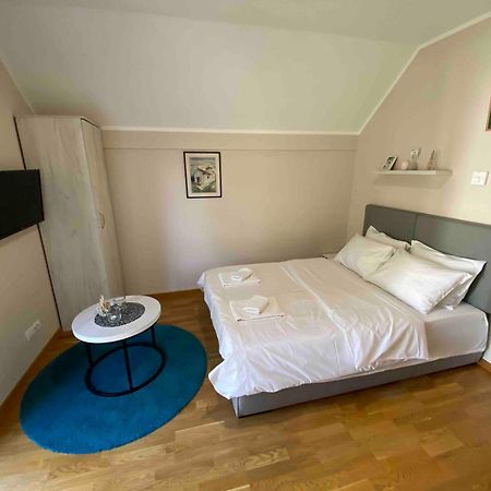 Mipet Apartmani Ζλάτιμπορ Εξωτερικό φωτογραφία