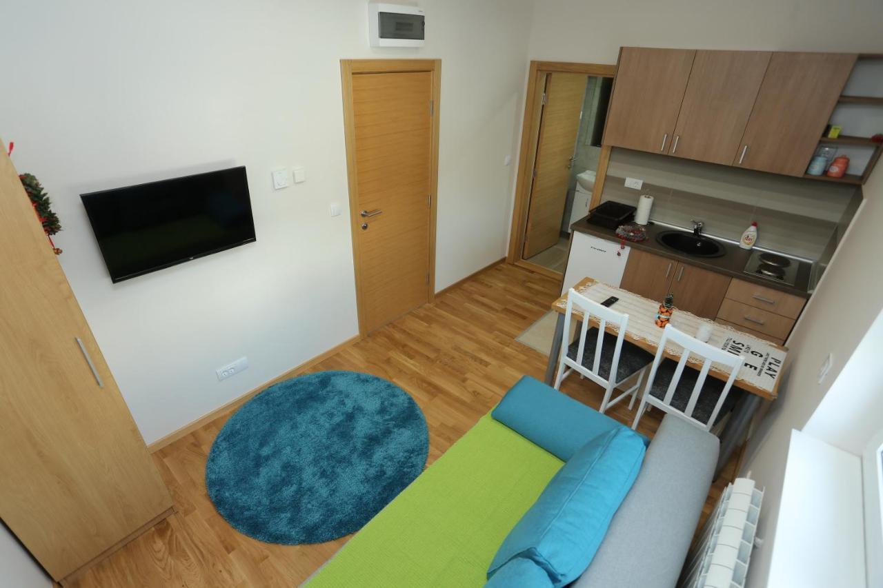 Mipet Apartmani Ζλάτιμπορ Εξωτερικό φωτογραφία
