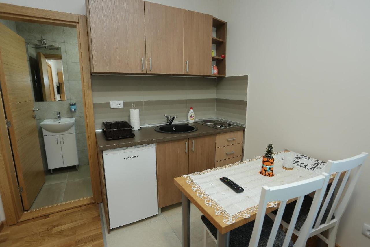 Mipet Apartmani Ζλάτιμπορ Εξωτερικό φωτογραφία