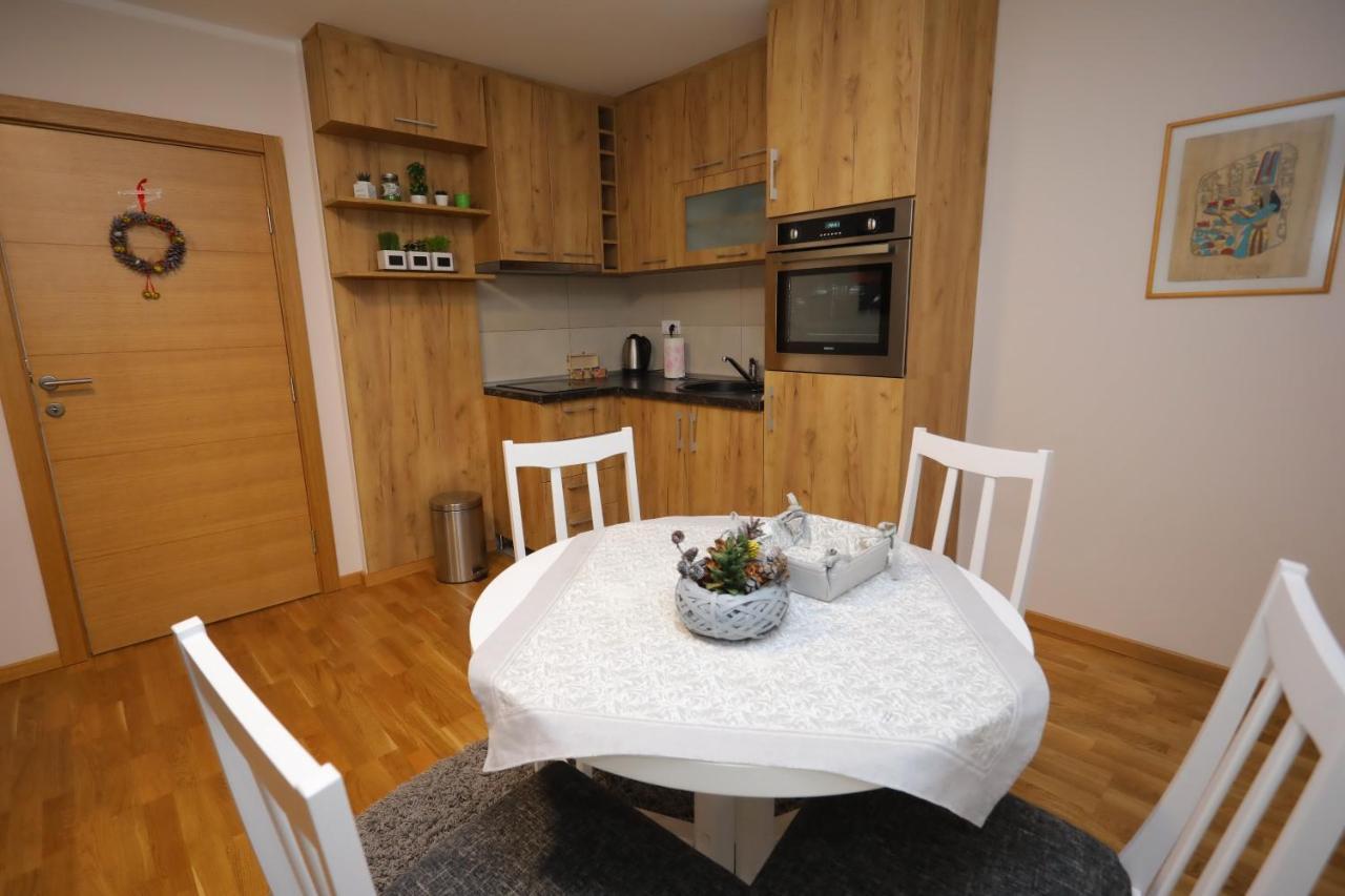 Mipet Apartmani Ζλάτιμπορ Εξωτερικό φωτογραφία