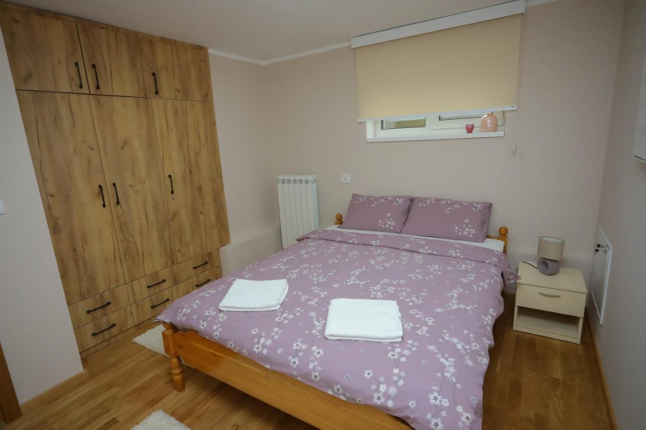 Mipet Apartmani Ζλάτιμπορ Εξωτερικό φωτογραφία
