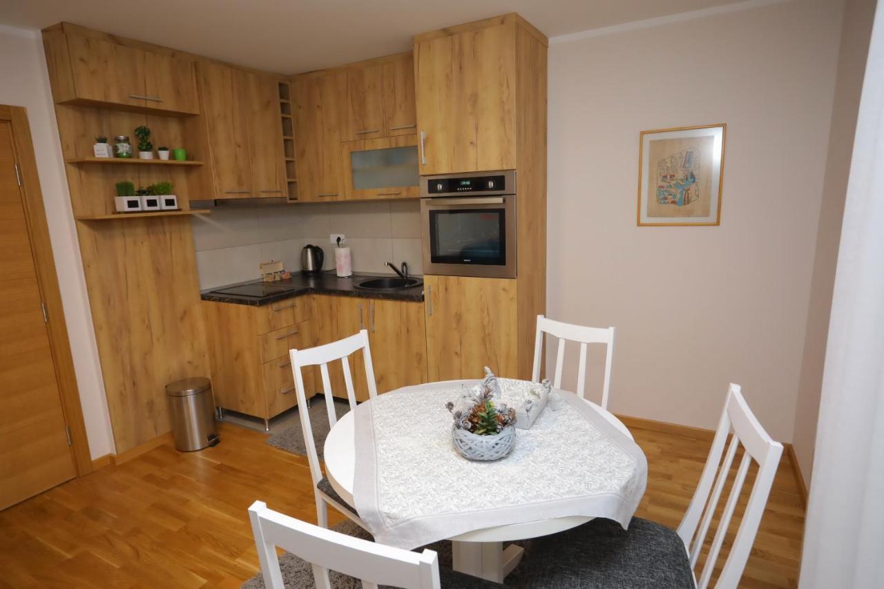 Mipet Apartmani Ζλάτιμπορ Εξωτερικό φωτογραφία