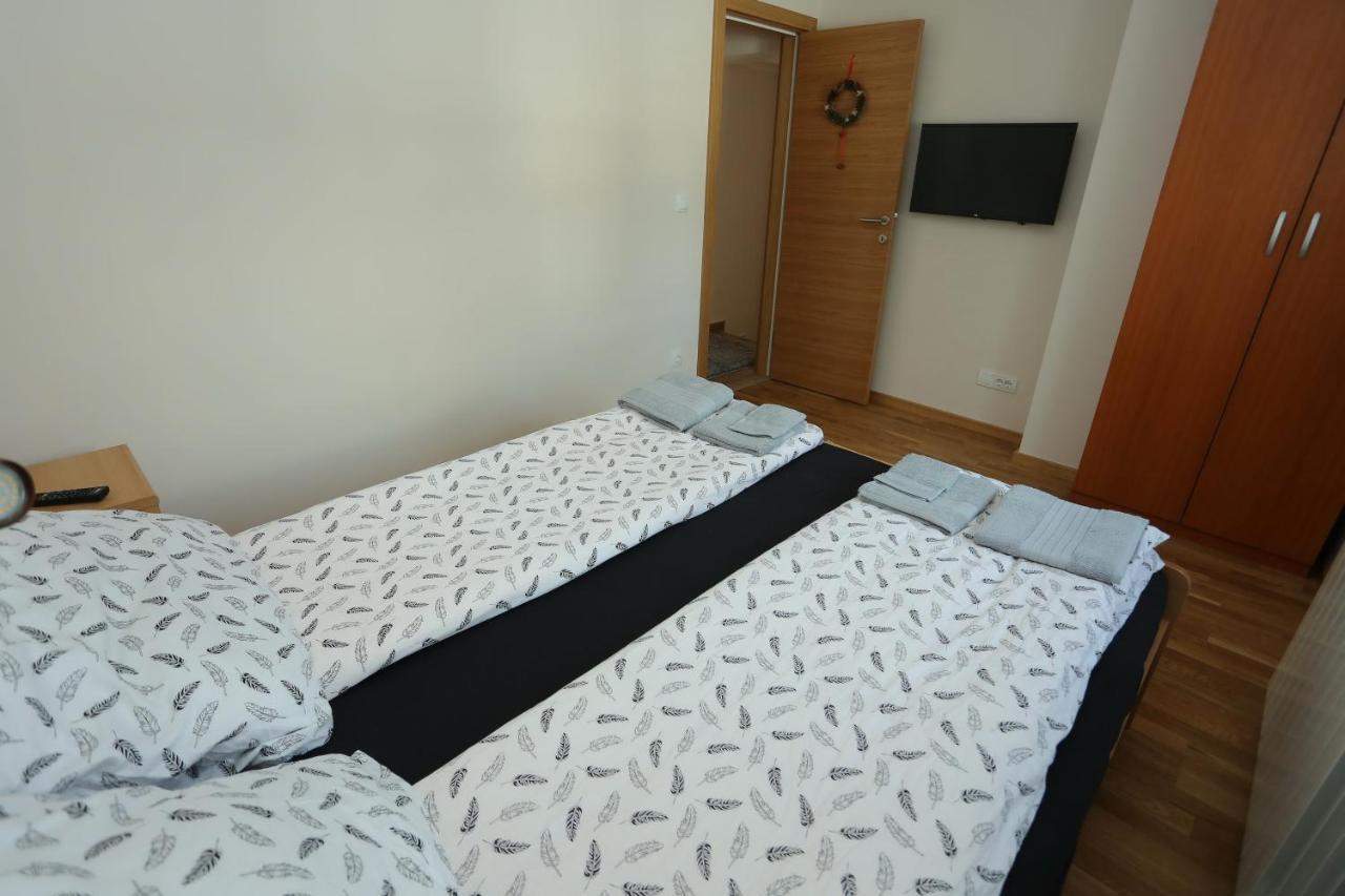 Mipet Apartmani Ζλάτιμπορ Εξωτερικό φωτογραφία