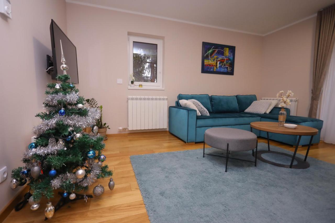 Mipet Apartmani Ζλάτιμπορ Εξωτερικό φωτογραφία