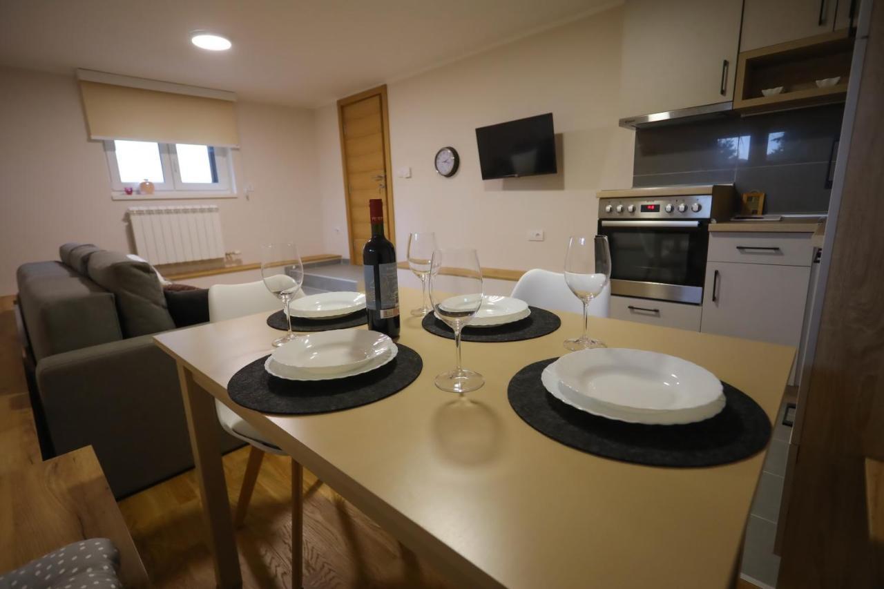 Mipet Apartmani Ζλάτιμπορ Εξωτερικό φωτογραφία