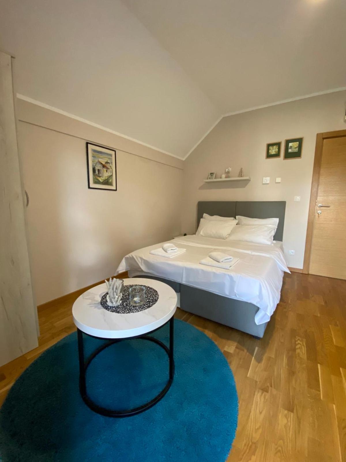 Mipet Apartmani Ζλάτιμπορ Εξωτερικό φωτογραφία